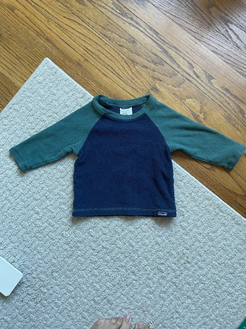 Patagonia baby microD sweater